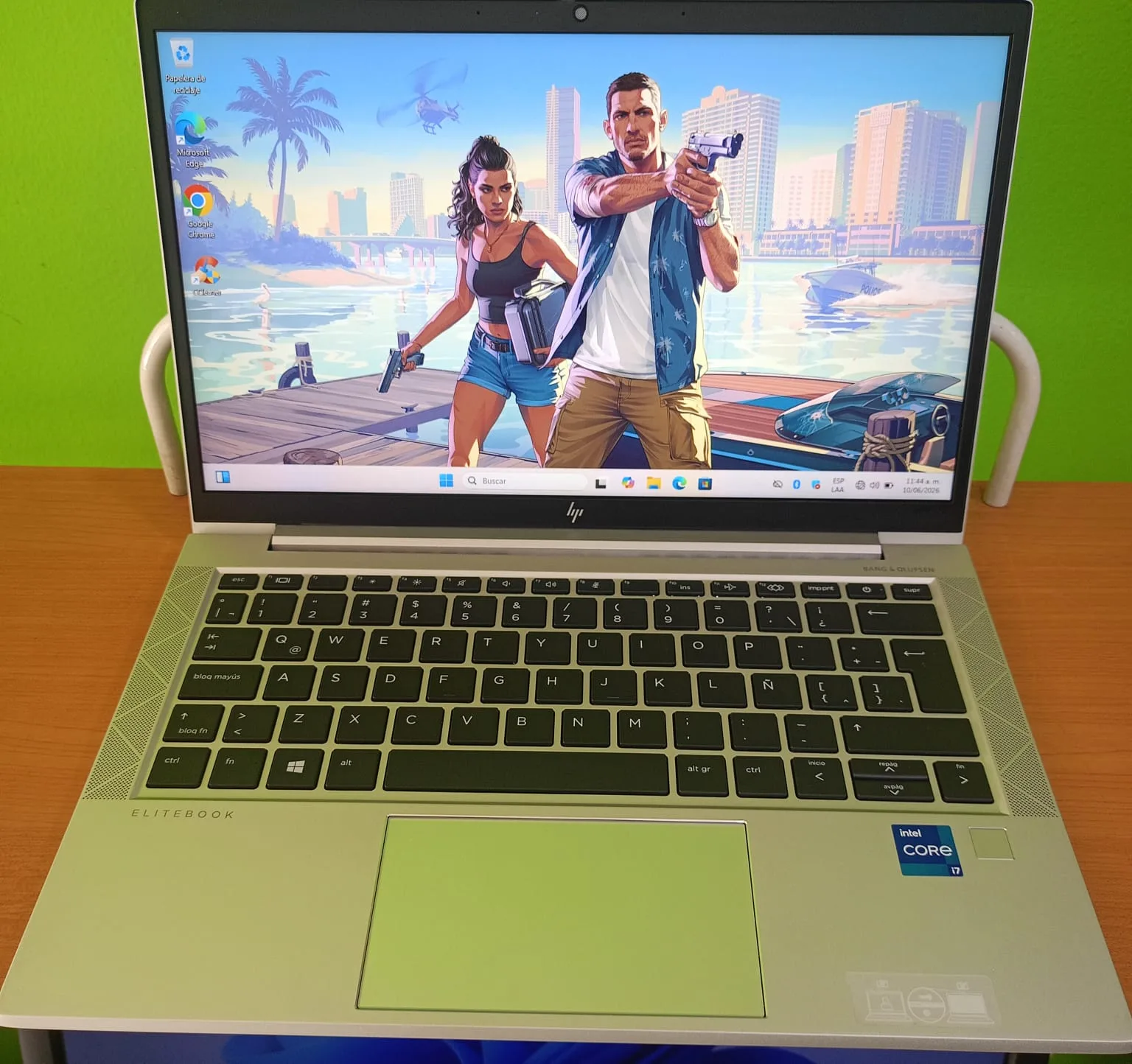 HP ELITEBOOK 830 G8