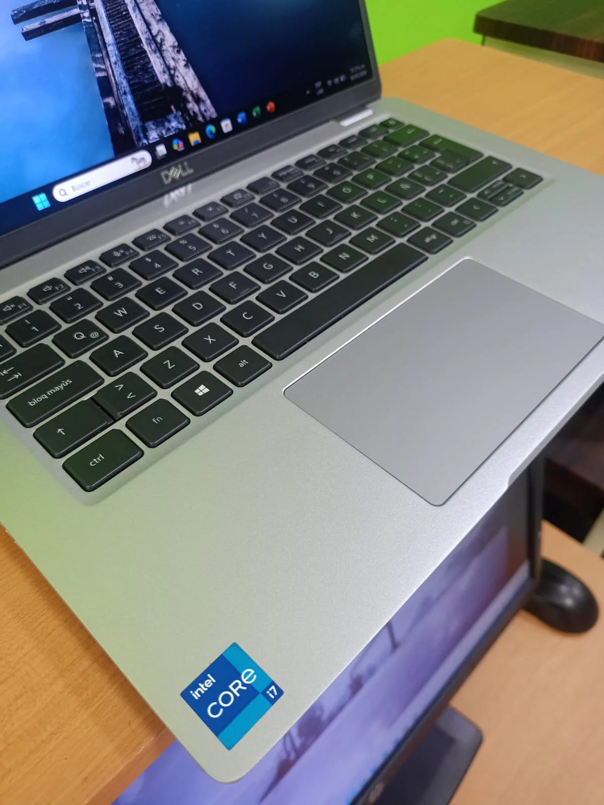 DELL CORE I7 DE 11ava GEN imagen 4